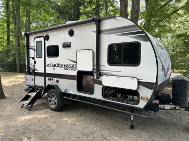 2022 Jayco Jay Feather Micro Travel trailer rental in Tiny, ON