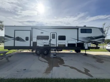 2024 Heartland RVs Milestone Fifth-wheel rental in Ocala, FL