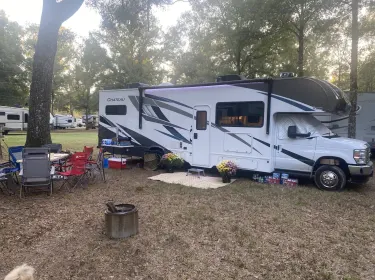 2025 Thor Chateau Class C rental in Dickinson, TX