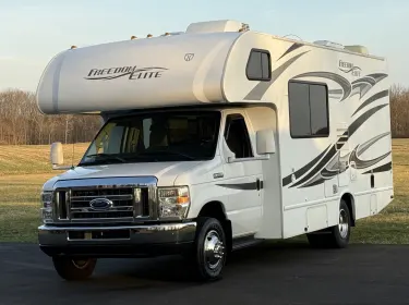 2012 Thor Freedom Elite Class C rental in Urbana, OH
