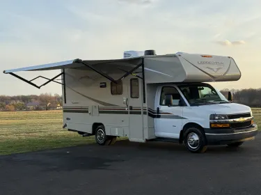2022 Forest River Coachmen Leprechaun Class C rental in Urbana, OH