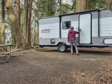 2023 Coleman Lantern LT 17 B Travel trailer rental in Blaine, WA