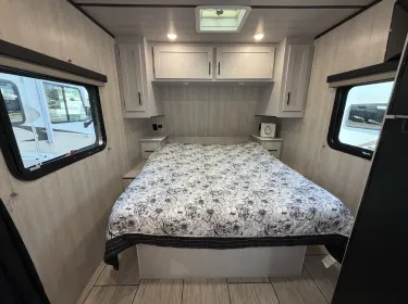 2023 Genesis Supreme Sea Breeze Travel trailer rental in Hemet, CA