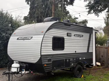 2025 Sunset Park RV Sun Lite LTD Travel trailer rental in Vancouver, WA