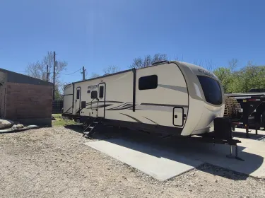 2019 Venture Venture Trailer Travel trailer rental in New Braunfels, TX
