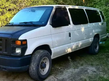 2011 Ford Econoline Club Wagon Camper van rental in Shawnigan Lake, BC