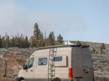 2022 Custom Mercedes Benz Sprinter Camper van rental in Livingston, MT