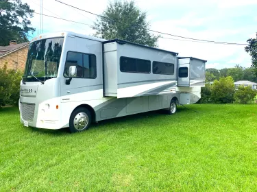 2020 Winnebago Adventurer Class A rental in Carrollton, TX