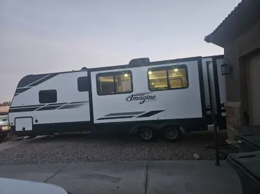 2020 Imagine Imagine design Travel trailer rental in Casa Grande, AZ