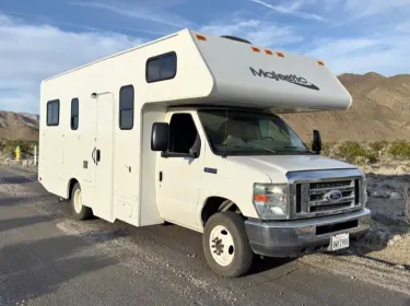 2017 Thor Majestic Class C rental in Orem, UT