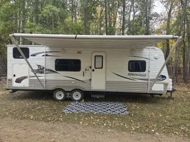2011 Keystone RV Springdale Travel trailer rental in Thorhild, AB