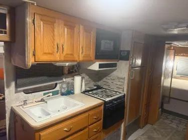 1999 Gulf Stream Gulfstream Class C rental in Los Angeles, CA