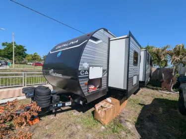 2025 Forest River Coachmen Catalina Legacy Travel trailer rental in St. Petersburg, FL