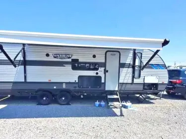 2022 Forest River Cruise Lite Travel trailer rental in Zionsville, IN