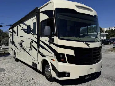2019 FR3 FR3 Motorhome Class A rental in Fort Lauderdale, FL