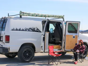 2010 Ford Econoline E250supercab Camper van rental in Cochrane, AB