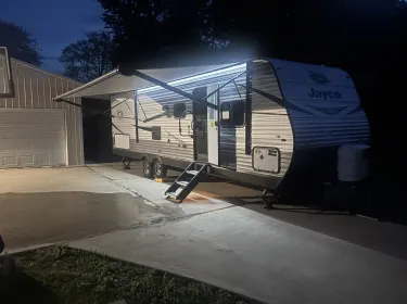 2020 Jayco Jay Flight Travel trailer rental in Savannah, TN
