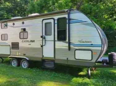 2020 Forest River Coachmen Catalina Summit Travel trailer rental in Laurelville, OH
