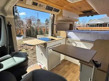2019 Dodge 1500 Camper van rental in Alpine, UT