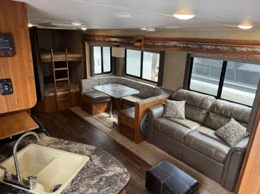 2016 Starcraft Launch Travel trailer rental in Chelan, WA