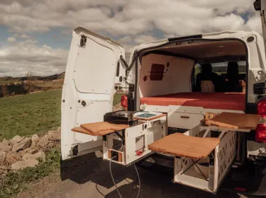 2022 Renault TRAFIC Camper van rental in Coubon, Auvergne-Rhône-Alpes