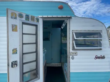 1970 Serro Scotty Hilander Travel trailer rental in Shrewsbury, MA