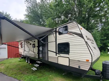 2018 KZ 362BH Travel trailer rental in Fulton, NY