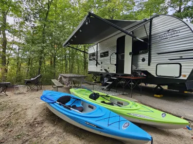 2023 East to West Della Terra Travel trailer rental in Stow, OH