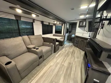 2022 Cruiser RV MPG Travel trailer rental in Tuscaloosa, AL