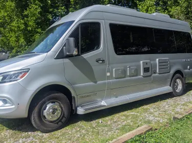 2020 Pleasure-Way Plateau TS Class B rental in Nashville, TN