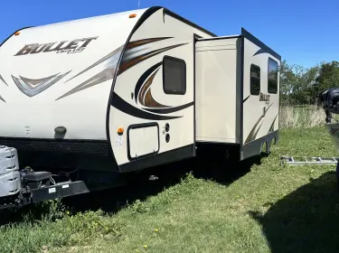 2014 Keystone RV Bullet Ultra Lite Travel trailer rental in Salina, KS