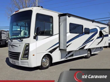 2024 Classe A 31 pieds avec extensions Class A rental in St-Eustache, QC