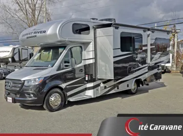 2021 Classe C mercedes 24 pieds avec extension Class C rental in St-Eustache, QC