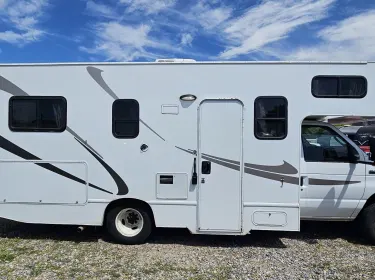 2019 Thor Majestic Class C rental in Orem, UT