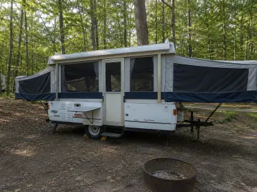 2000 Coleman Destiny Folding trailer rental in Saint Johns, MI