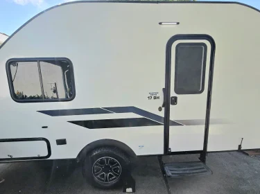 2022 Braxton Creek Bushwhacker Plus Travel trailer rental in Petaluma, CA