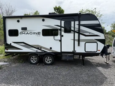 2022 Grand Design Imagine XLS Travel trailer rental in Fayetteville, NY