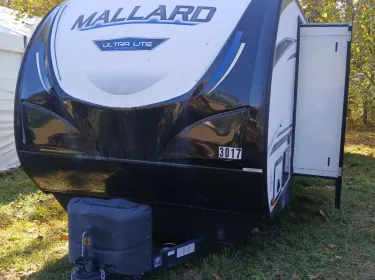 2020 Heartland RVs Mallard Travel trailer rental in Lincoln, AL