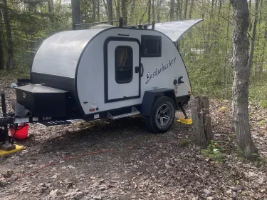 2022 Braxton Creek Bushwhacker Travel trailer rental in Toronto, ON