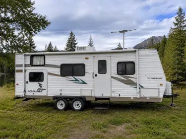 2005 Fleetwood Mallard Travel trailer rental in Port Angeles, WA
