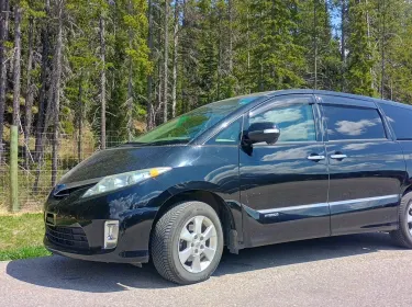 2009 Toyota HIACE CAMPERVAN Camper van rental in Richmond, BC