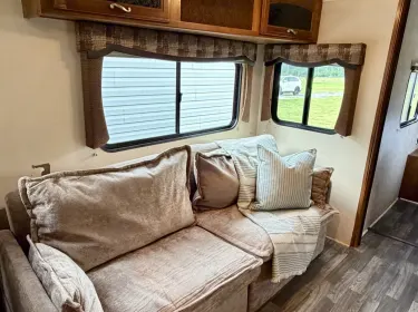 2015 Avenger Avenger Trailer Travel trailer rental in Elko, GA