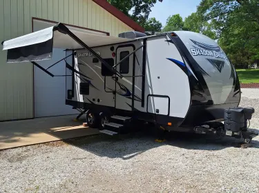 2018 Cruiser RV Shadow Cruiser Travel trailer rental in Columbus, IN