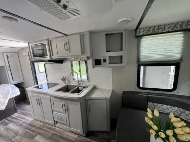 2019 Keystone RV Bullet Crossfire Travel trailer rental in Madison, WI