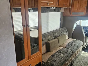 2004 Gulf Stream Conquest B-Touring Cruiser Class C rental in Vacaville, CA