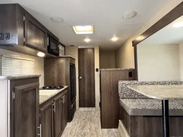 2018 KZ Sportsmen Classic 181BH Travel trailer rental in Calgary, AB