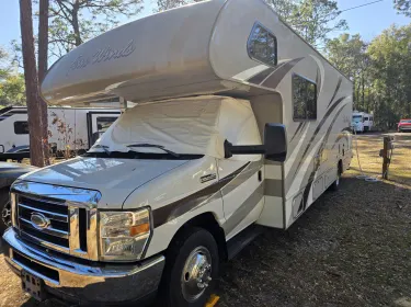 2015 Thor Four Winds Class C rental in Whitley City, KY
