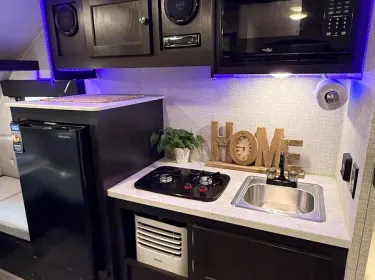 2024 Braxton Creek Bushwhacker Plus Travel trailer rental in Bear, DE
