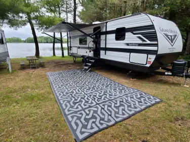2027 Grand Design RV Transcend Xplor 26BHX Travel trailer rental in Heath, OH