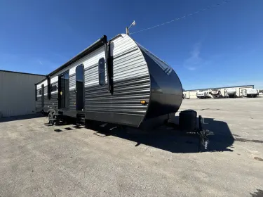 2026 Crossroads RV Zinger Travel trailer rental in Hopewell, VA